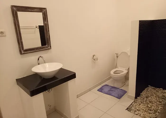 Esa Villa *